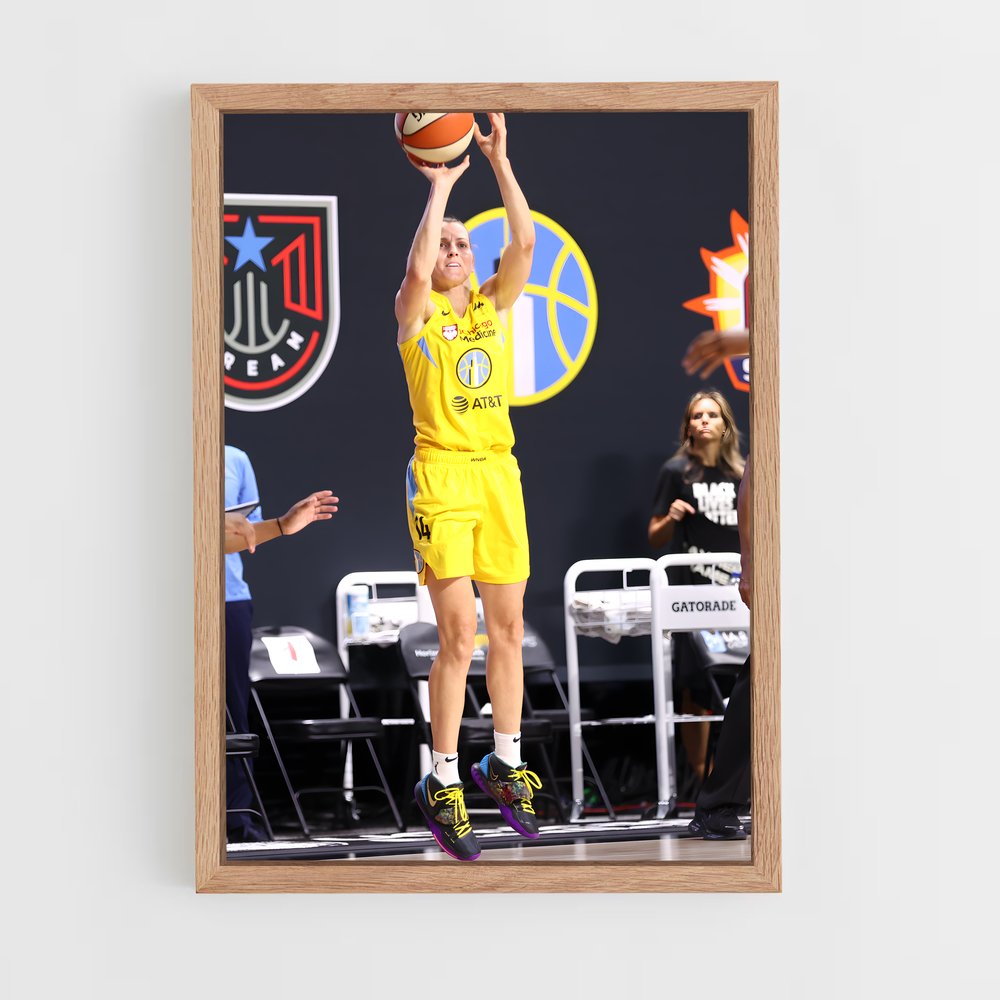 Poster Allie en Jaune – affiche Basketball (vue 4)